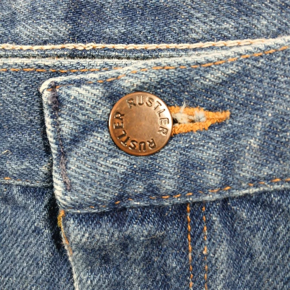 Wrangler Vintage 90s Made in USA Cut-Off Frayed Hem‎ Denim Jeans 38 Blue